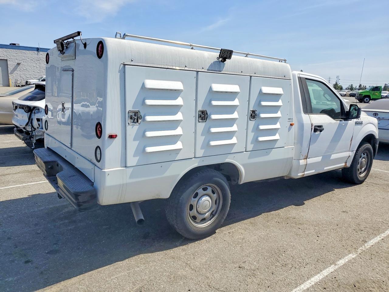 2018 Ford F-150-Cln Title-Pri Fleet-Ck Eng Lt On - Фото 3
