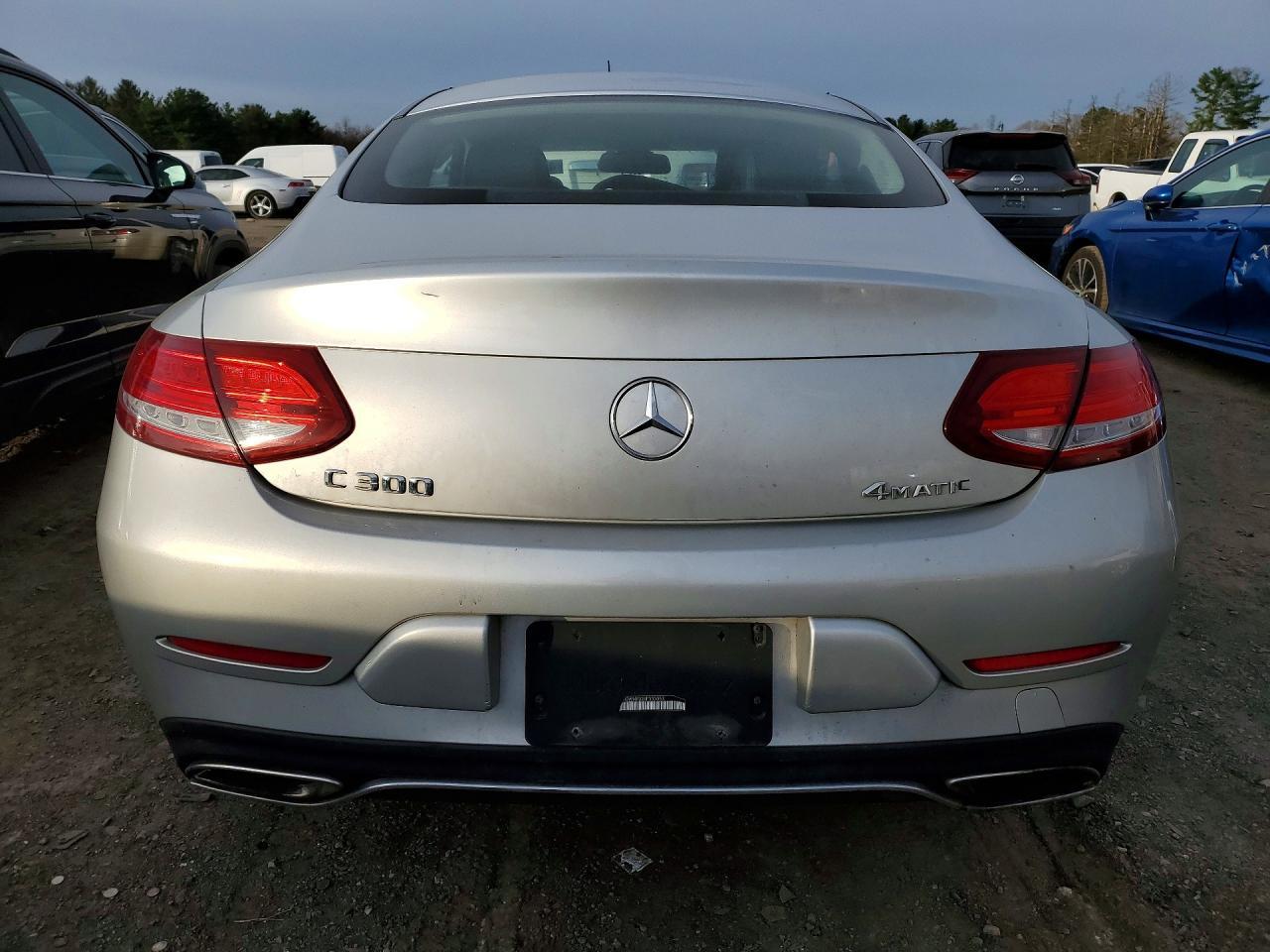 2017 Mercedes-Benz C 300 4Matic - Image 6