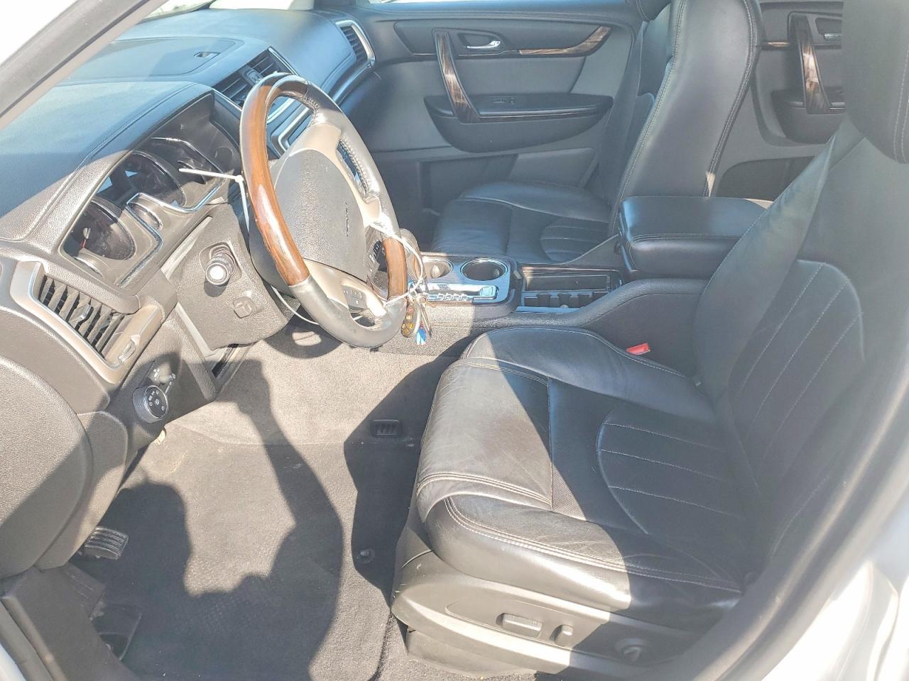2013 GMC Acadia Denali - Image 7