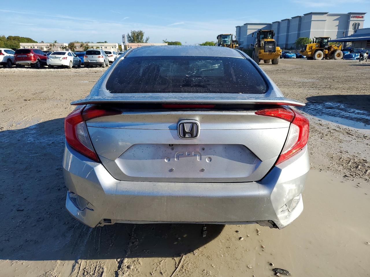 2020 Honda Civic Sport - Фото 6