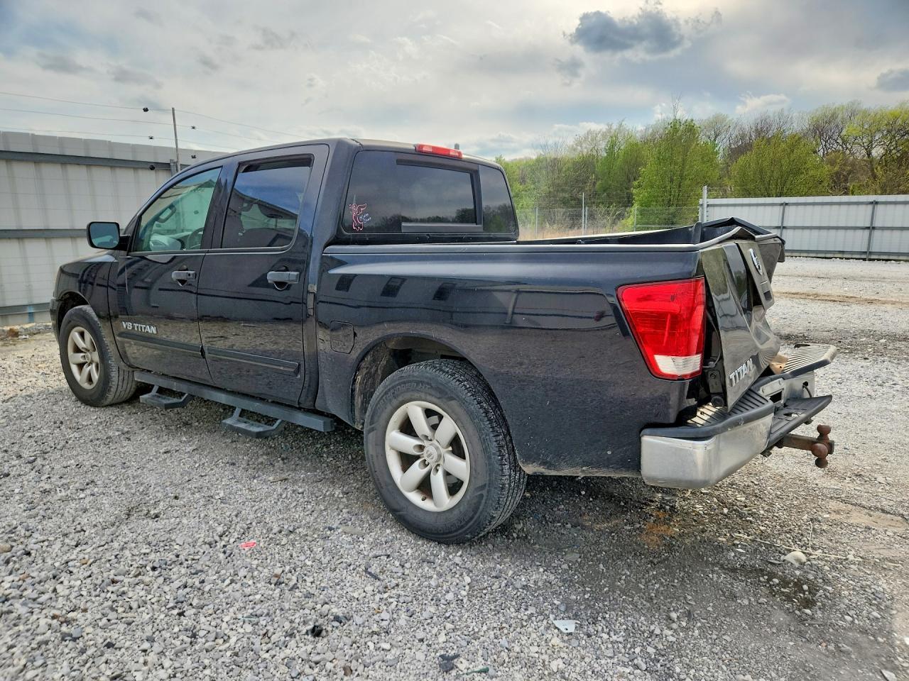 2012 Nissan Titan S - Image 2