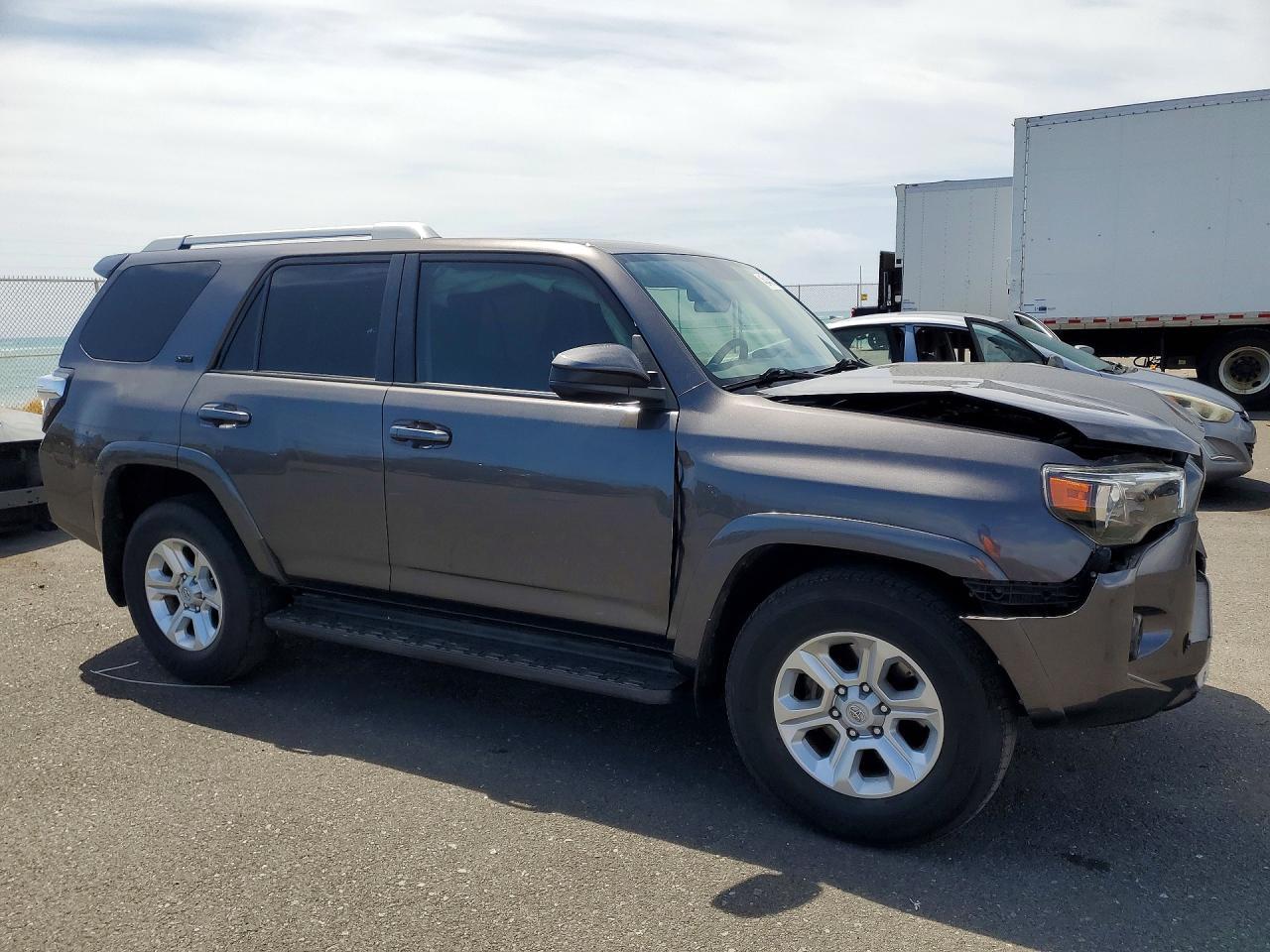 2014 Toyota 4Runner Sr5 - Фото 4
