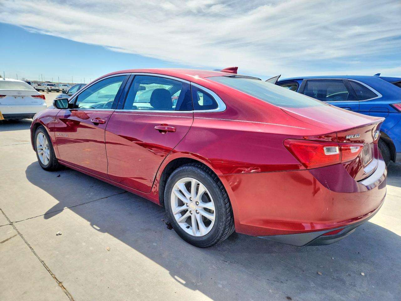 2018 Chevrolet Malibu Lt - Image 2