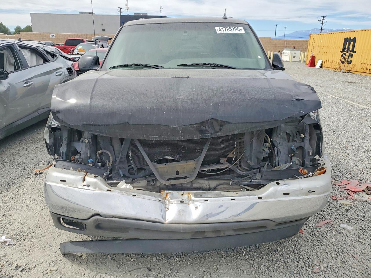 2005 GMC Yukon - Image 5