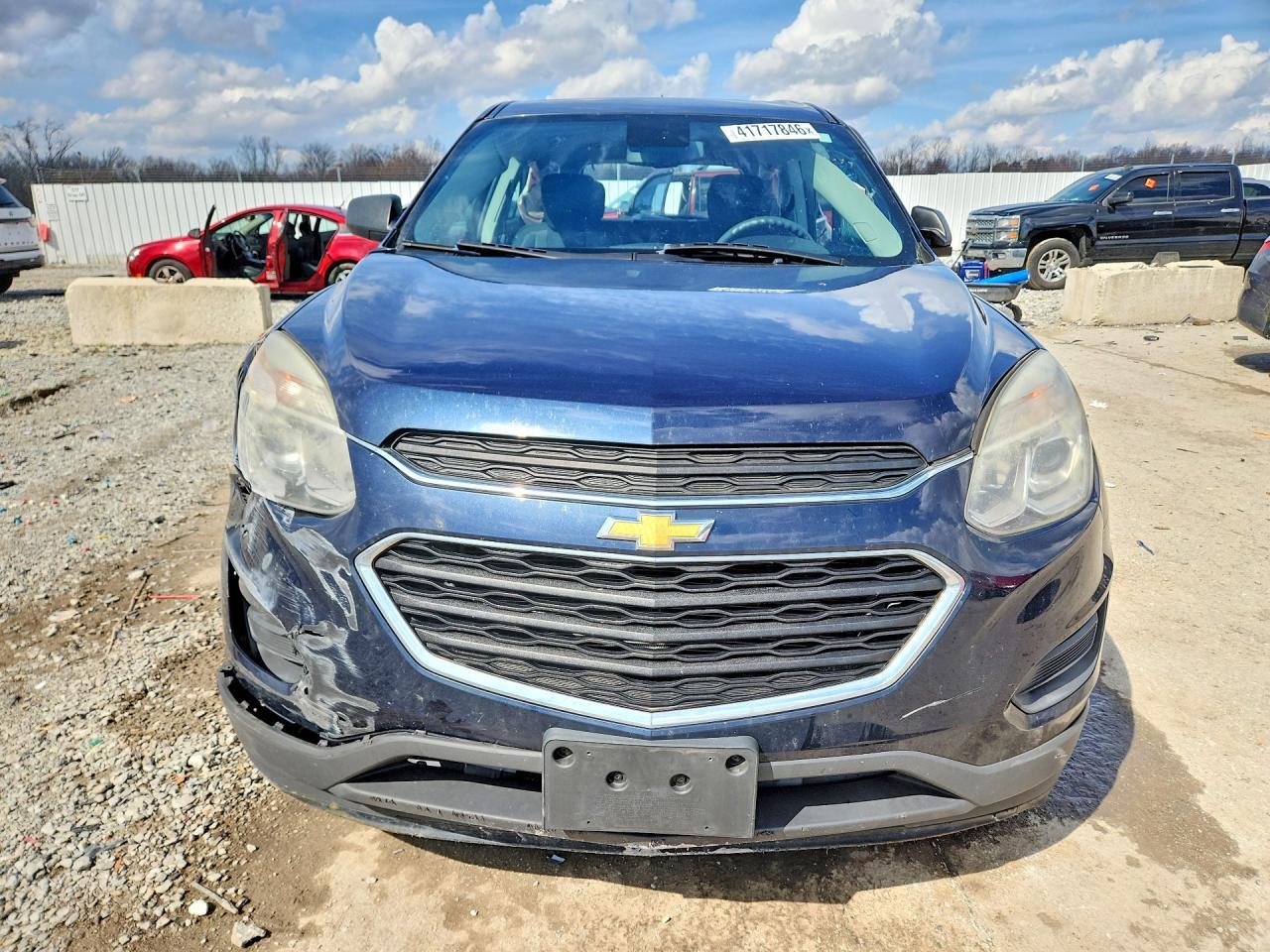 2017 Chevrolet Equinox Ls - Фото 5