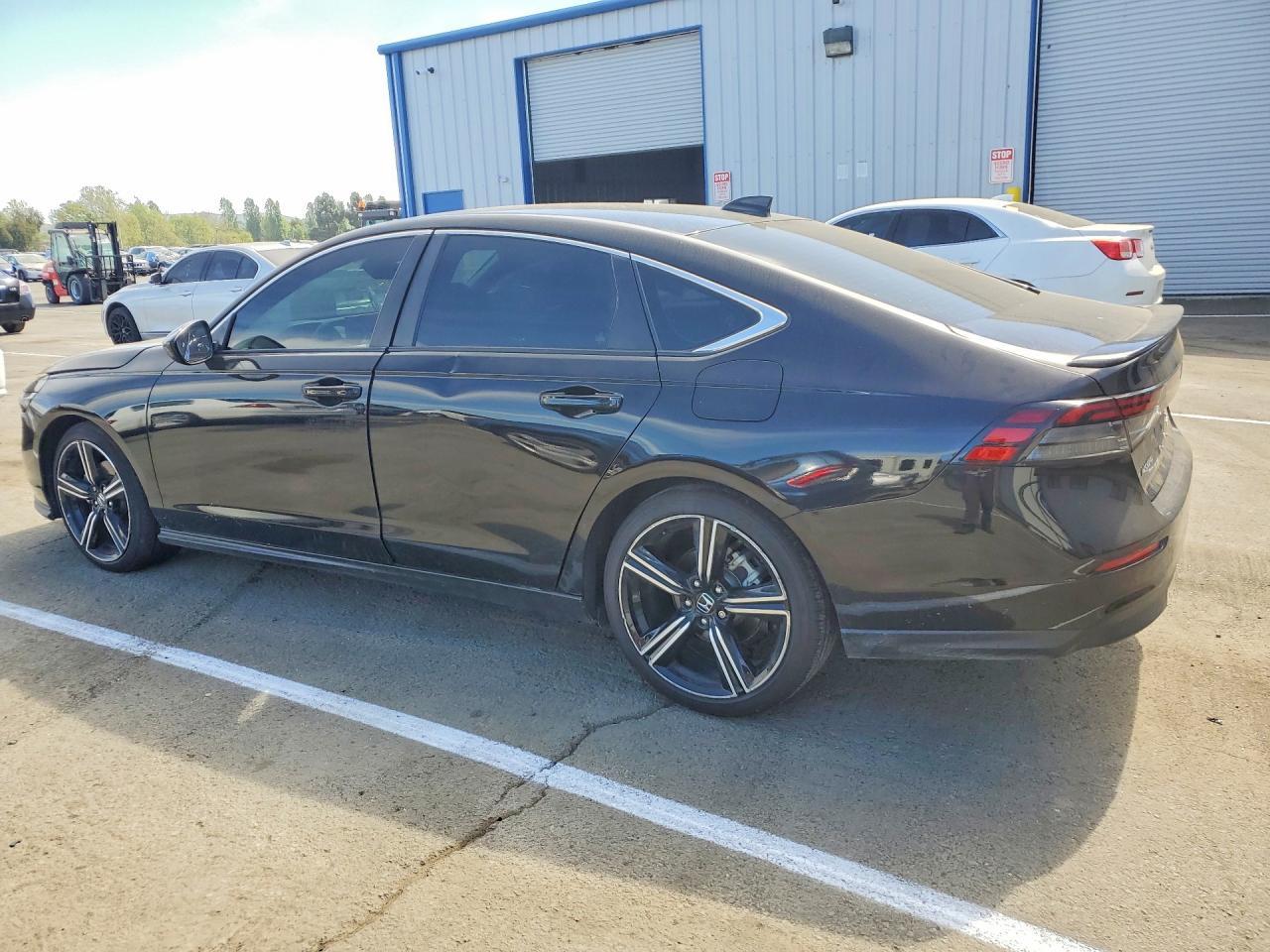 2023 Honda Accord Hybrid Sport - Фото 2