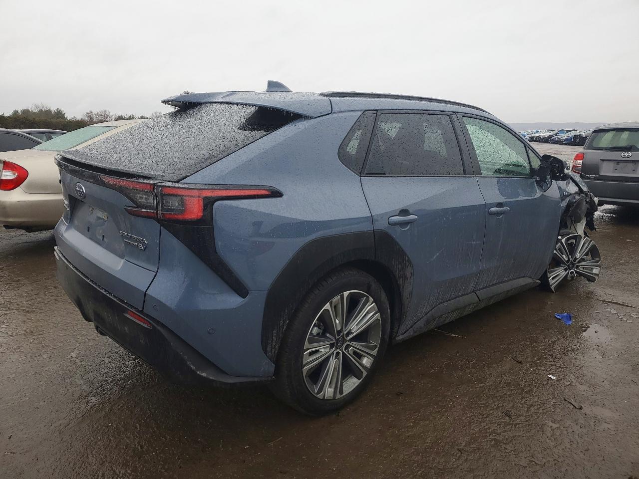 2024 Subaru Solterra Premium - Image 3