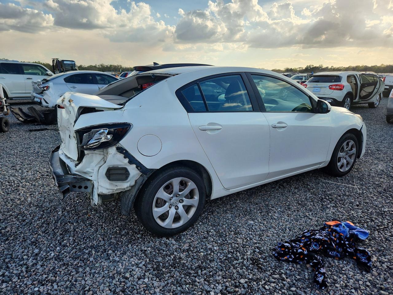 2010 Mazda 3 I - Фото 3