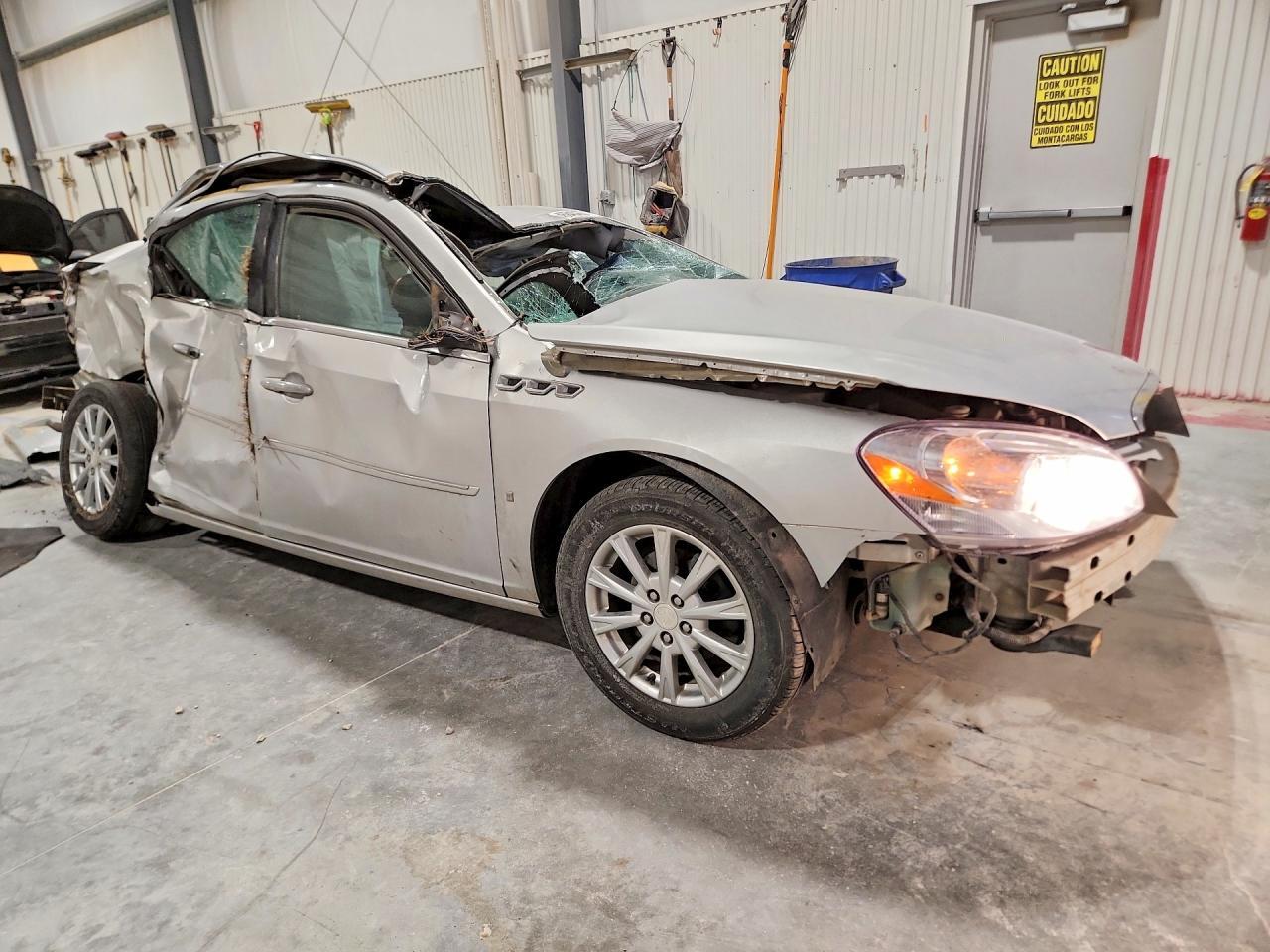 2009 Buick Lucerne Cxl - Image 4