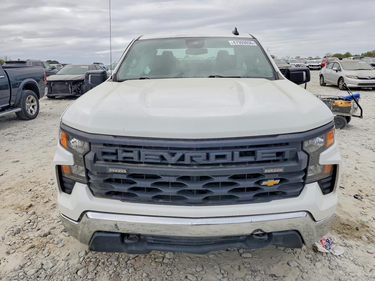 2023 Chevrolet Silverado C1500 - Фото 5
