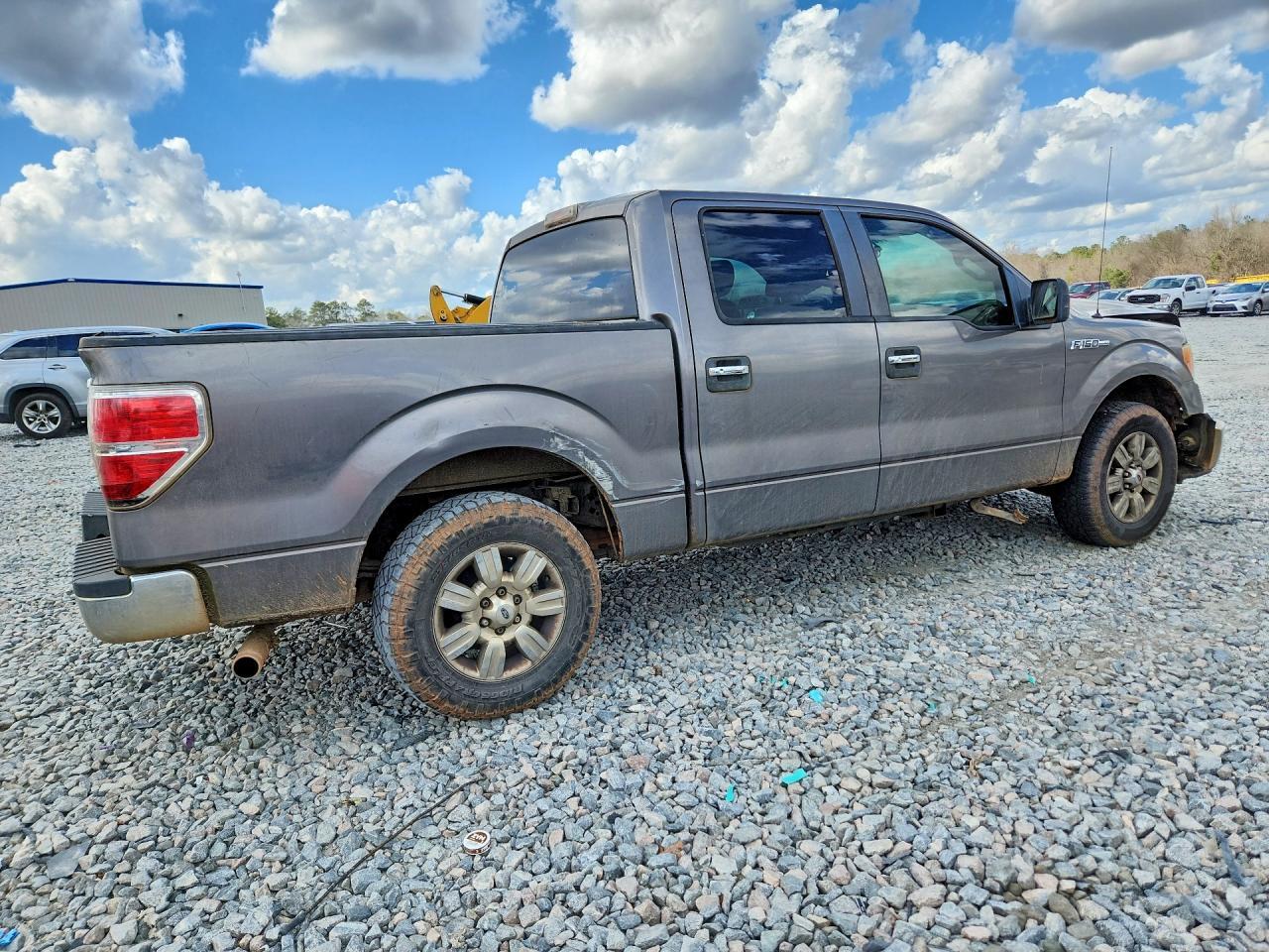 2010 Ford F150 Supercrew - Image 3
