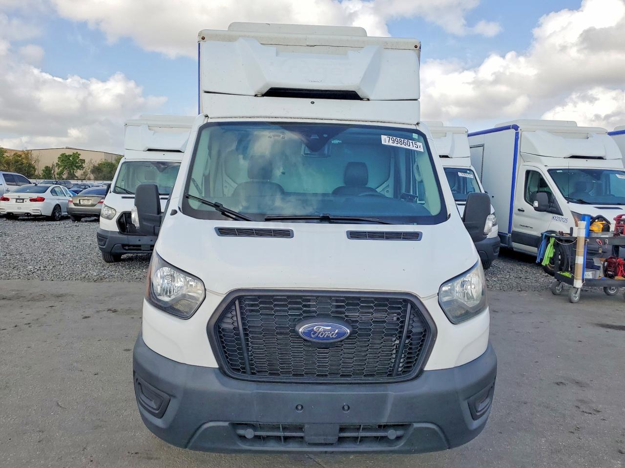 2020 Ford Transit Delivery Truck - Image 5
