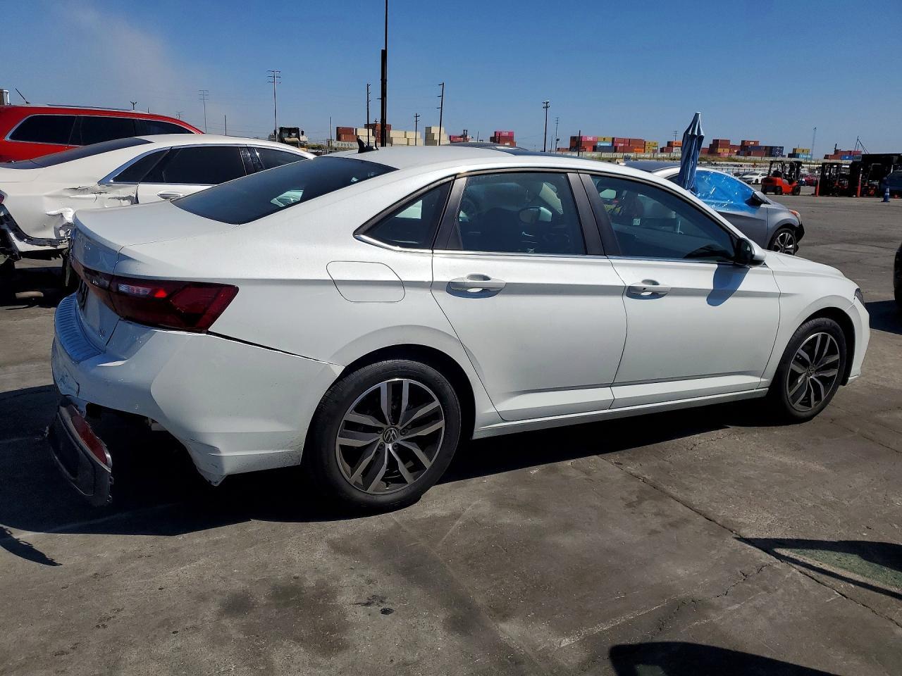 2026 Volkswagen Jetta Se - Фото 3