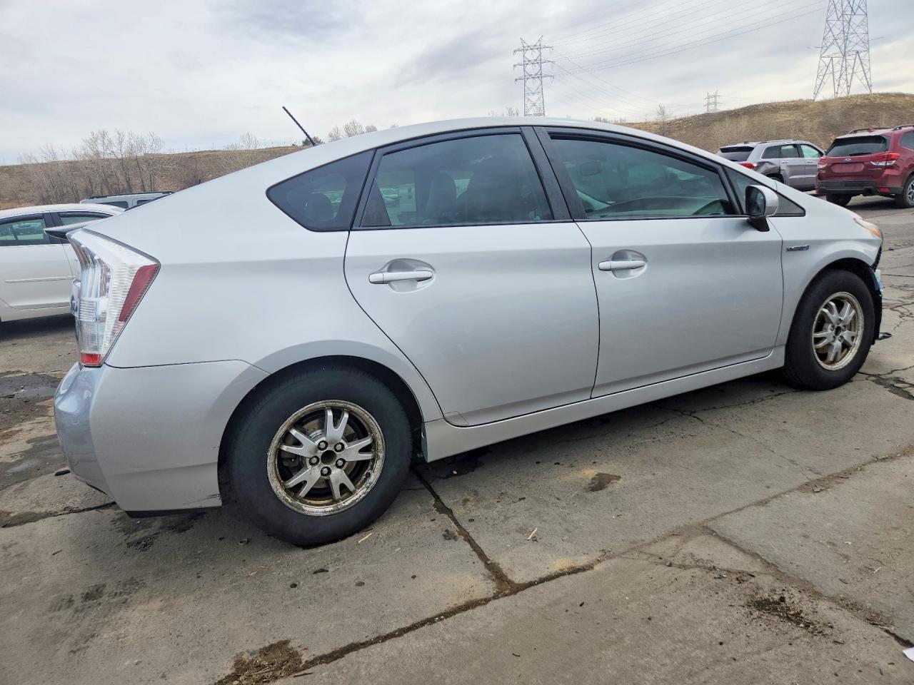 2010 Toyota Prius Iv - Image 3