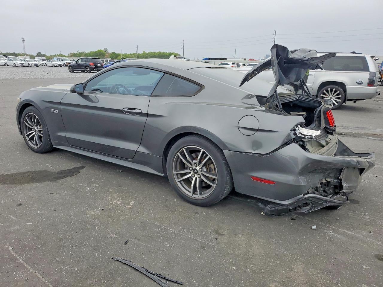 2017 Ford Mustang Gt - Фото 2