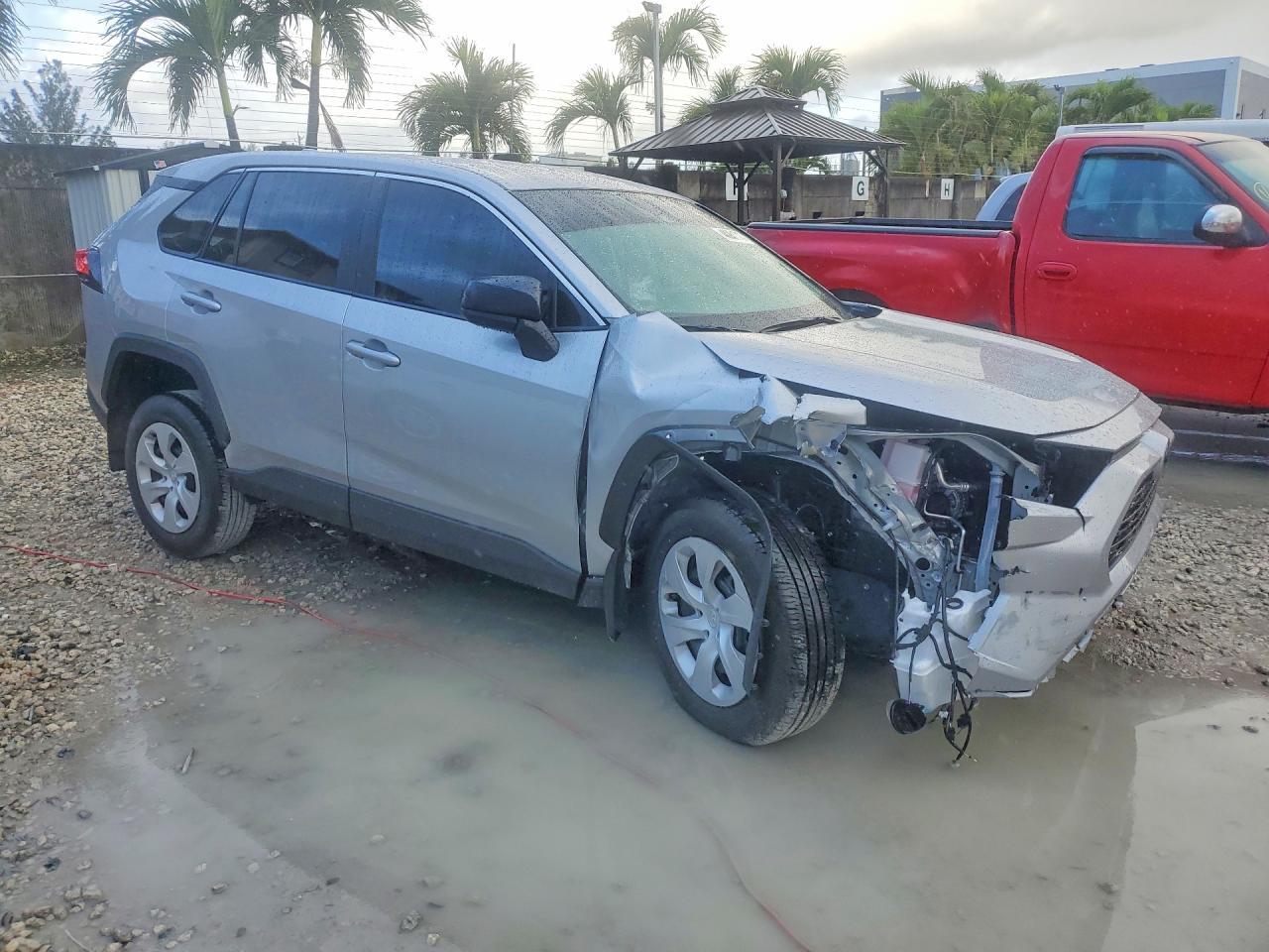 2025 Toyota Rav4 Le - Фото 4