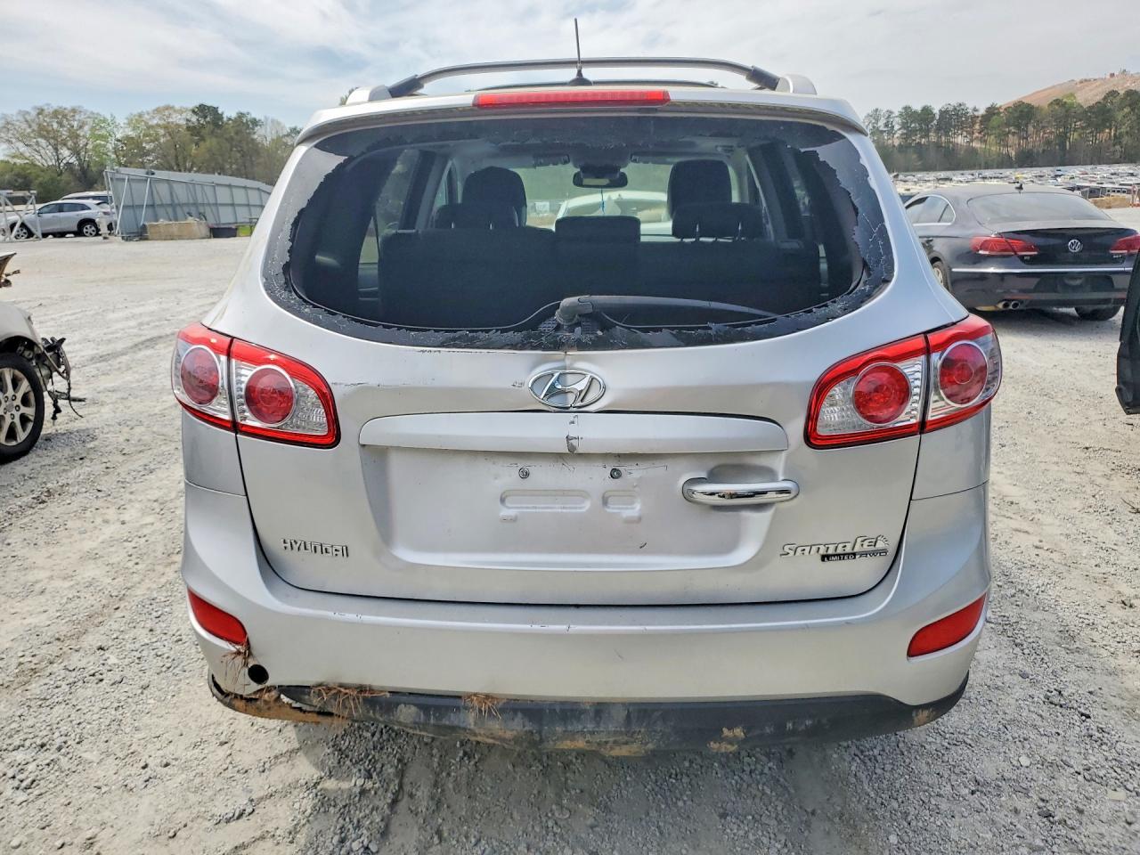 2011 Hyundai Santa Fe Limited - Image 6