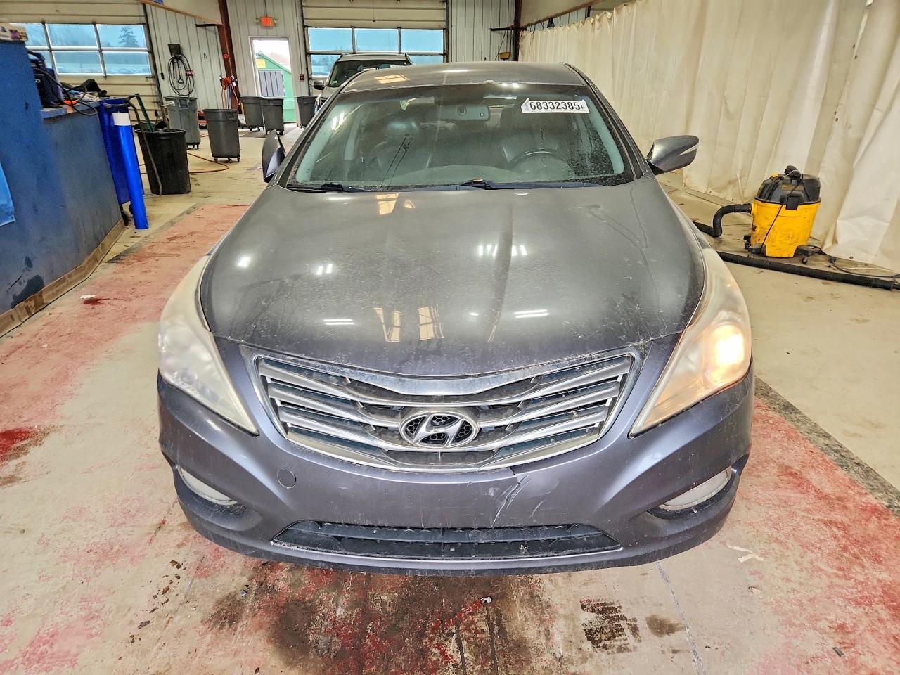 2012 Hyundai Azera Base - Image 5