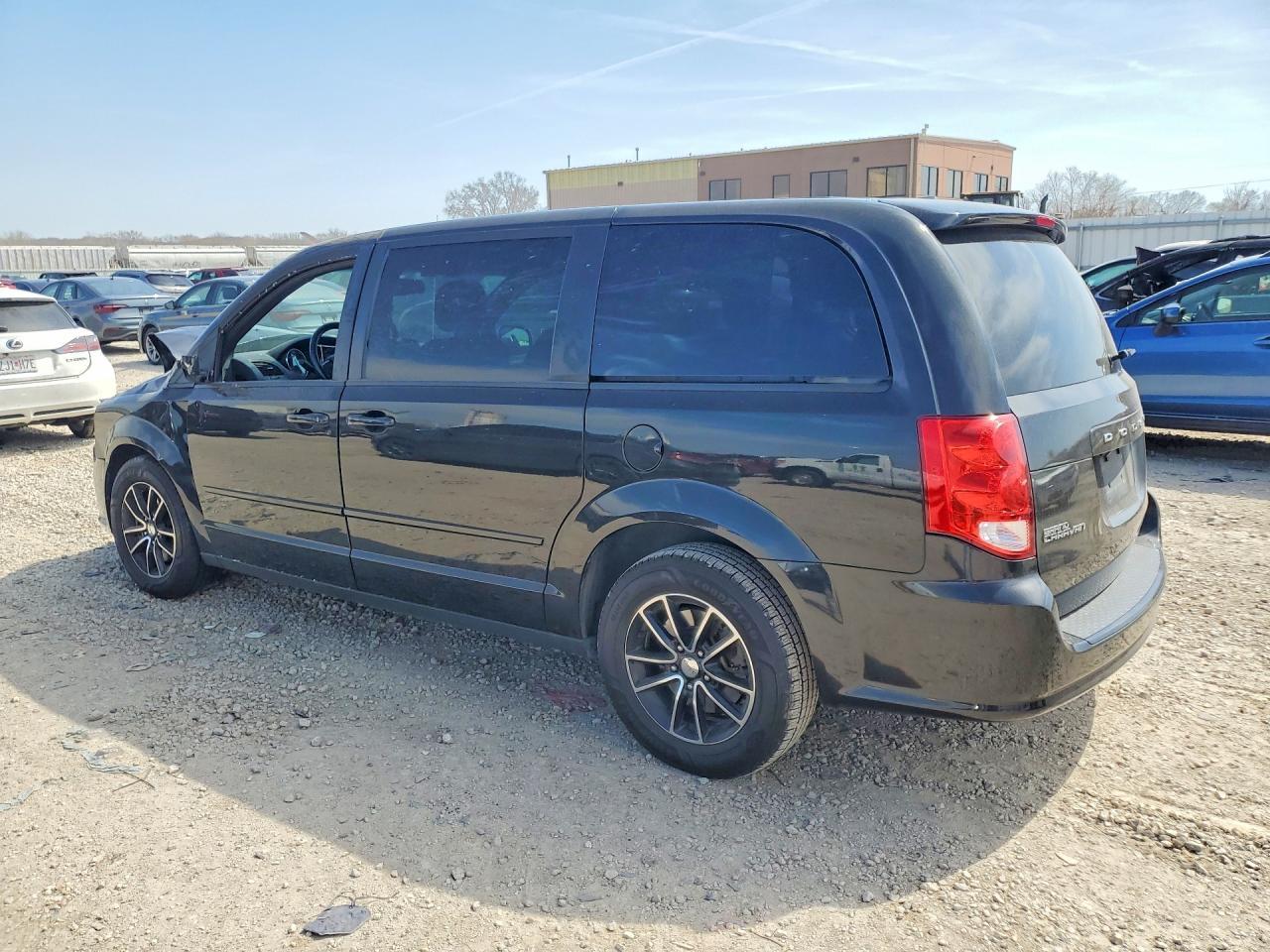 2015 Dodge Grand Caravan Sxt - Фото 2