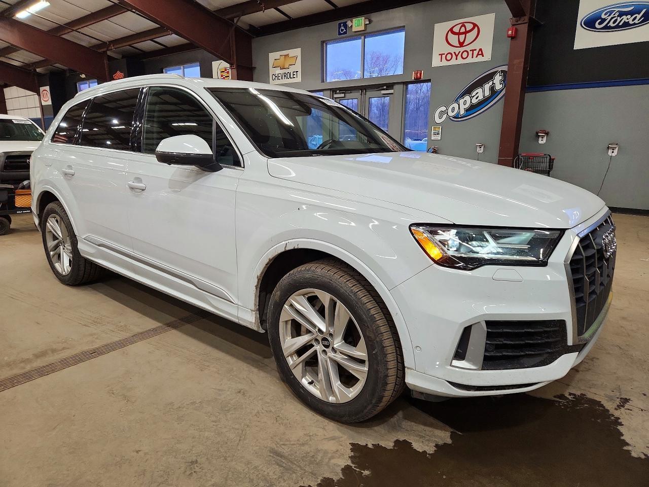 2021 Audi Q7 Premium - Фото 4
