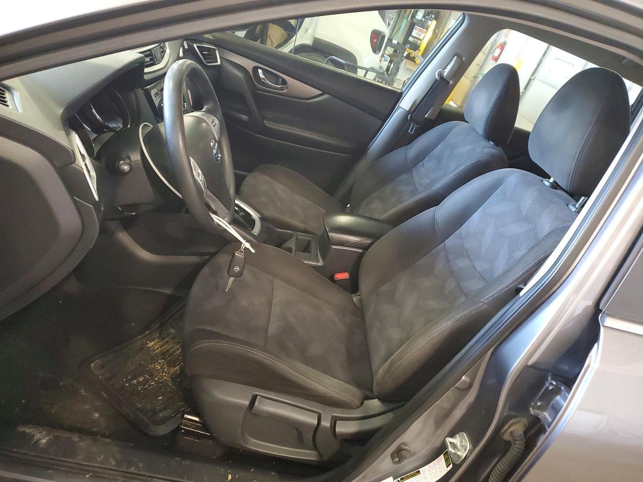 2015 Nissan Rogue S - Image 7