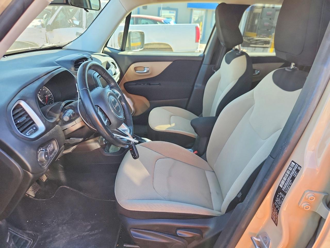 2016 Jeep Renegade Latitude - Фото 7