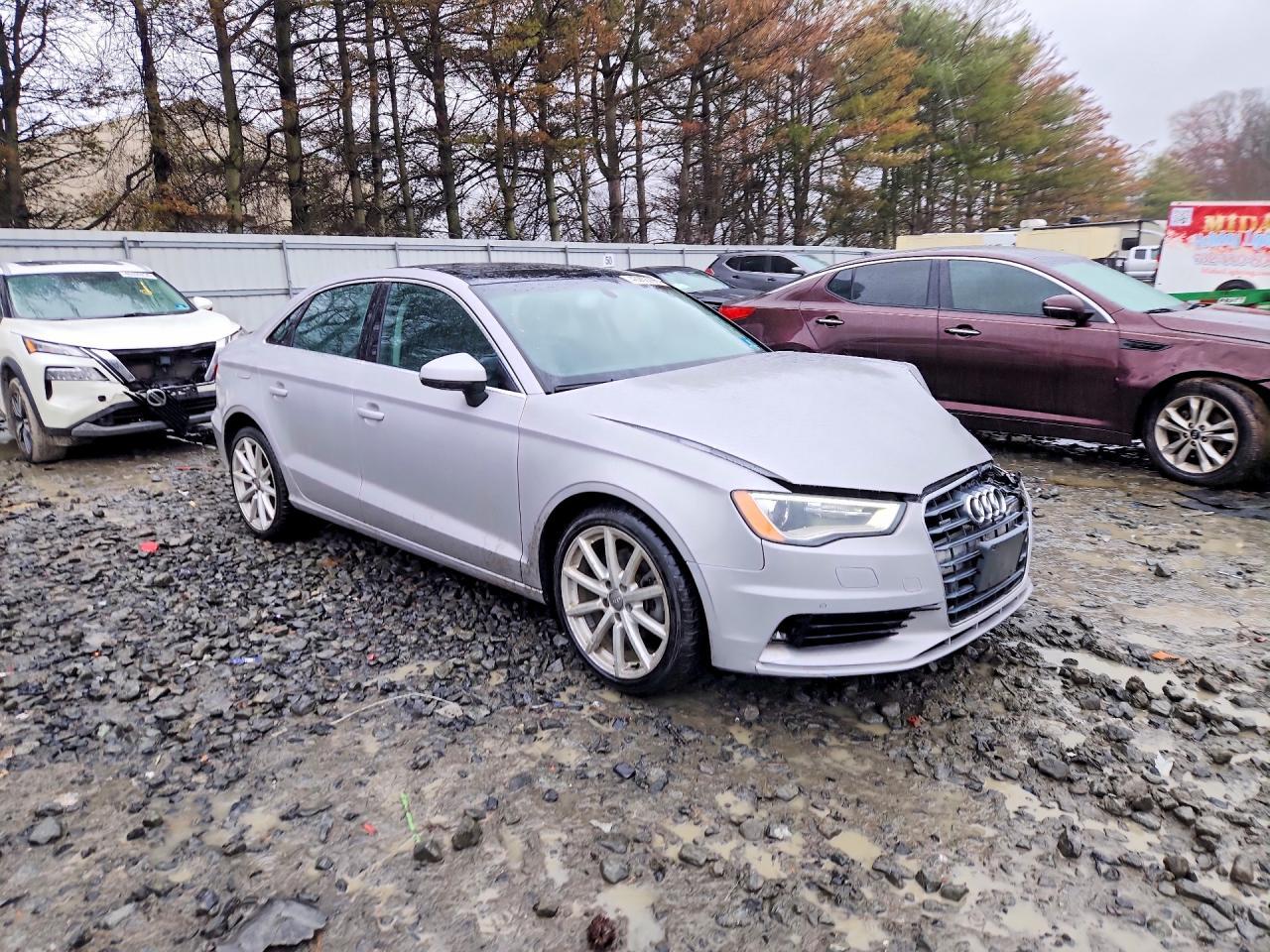 2015 Audi A3 Premium Plus - Фото 4