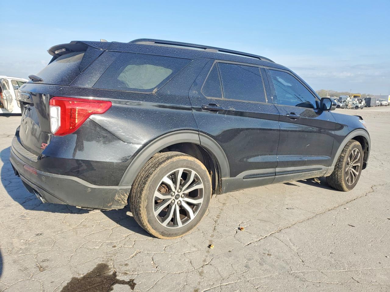 2020 Ford Explorer St - Image 3