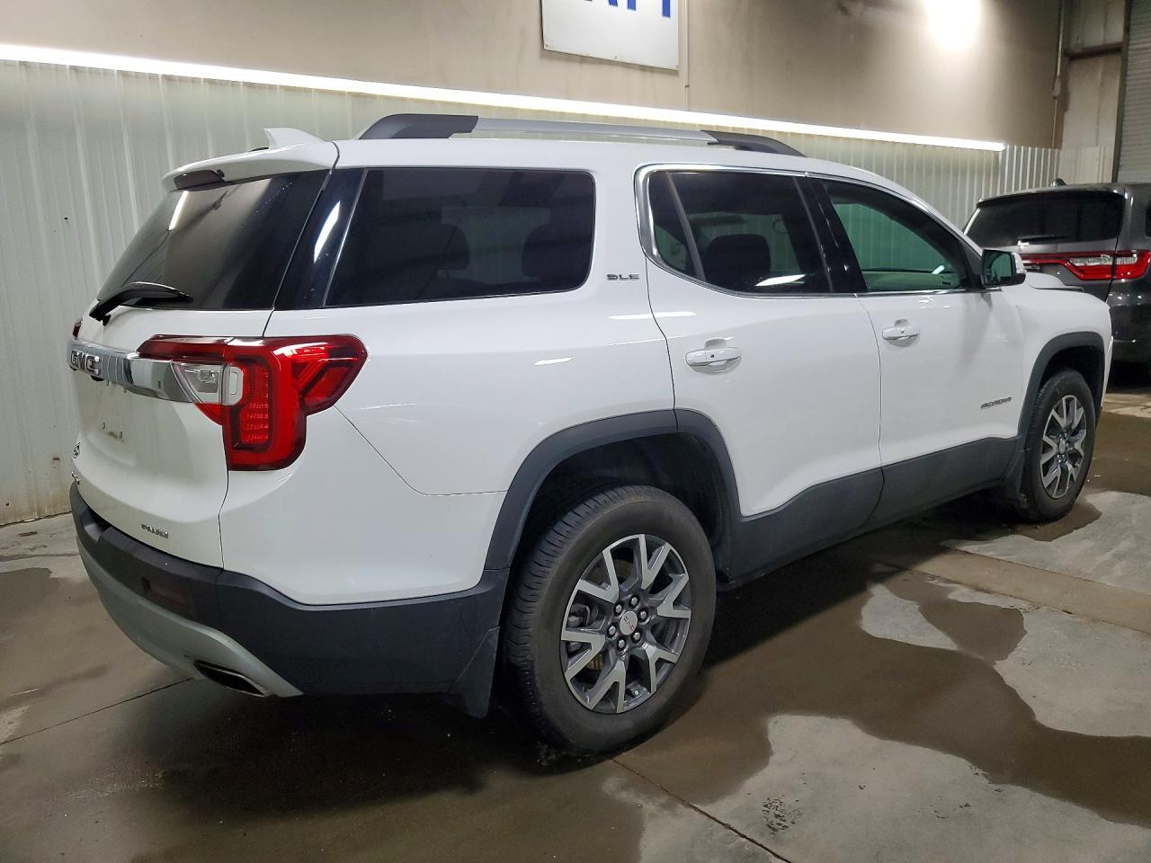 2023 GMC Acadia Sle - Фото 3
