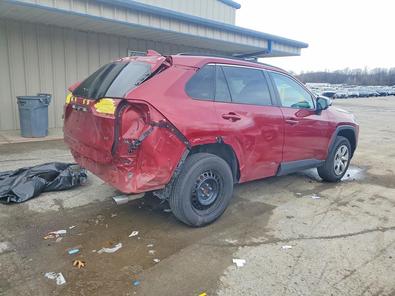 2021 Toyota Rav4 Le - Фото 3