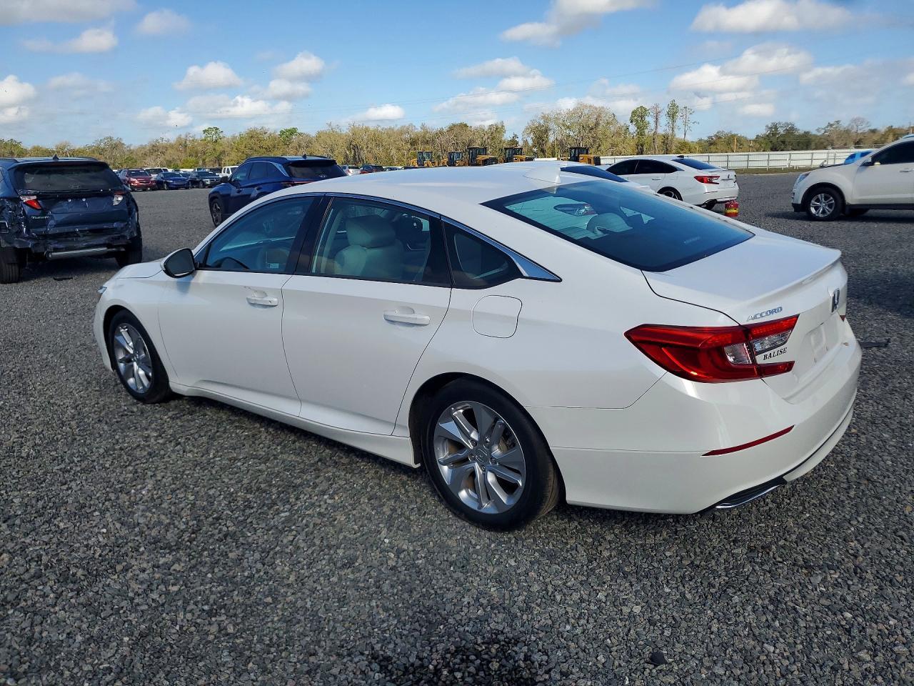 2020 Honda Accord Lx - Фото 2
