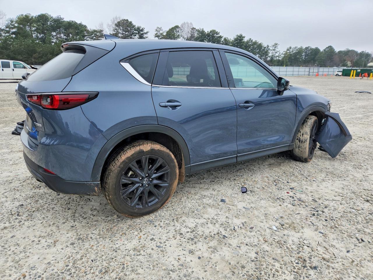 2022 Mazda Cx-5 Preferred - Image 3