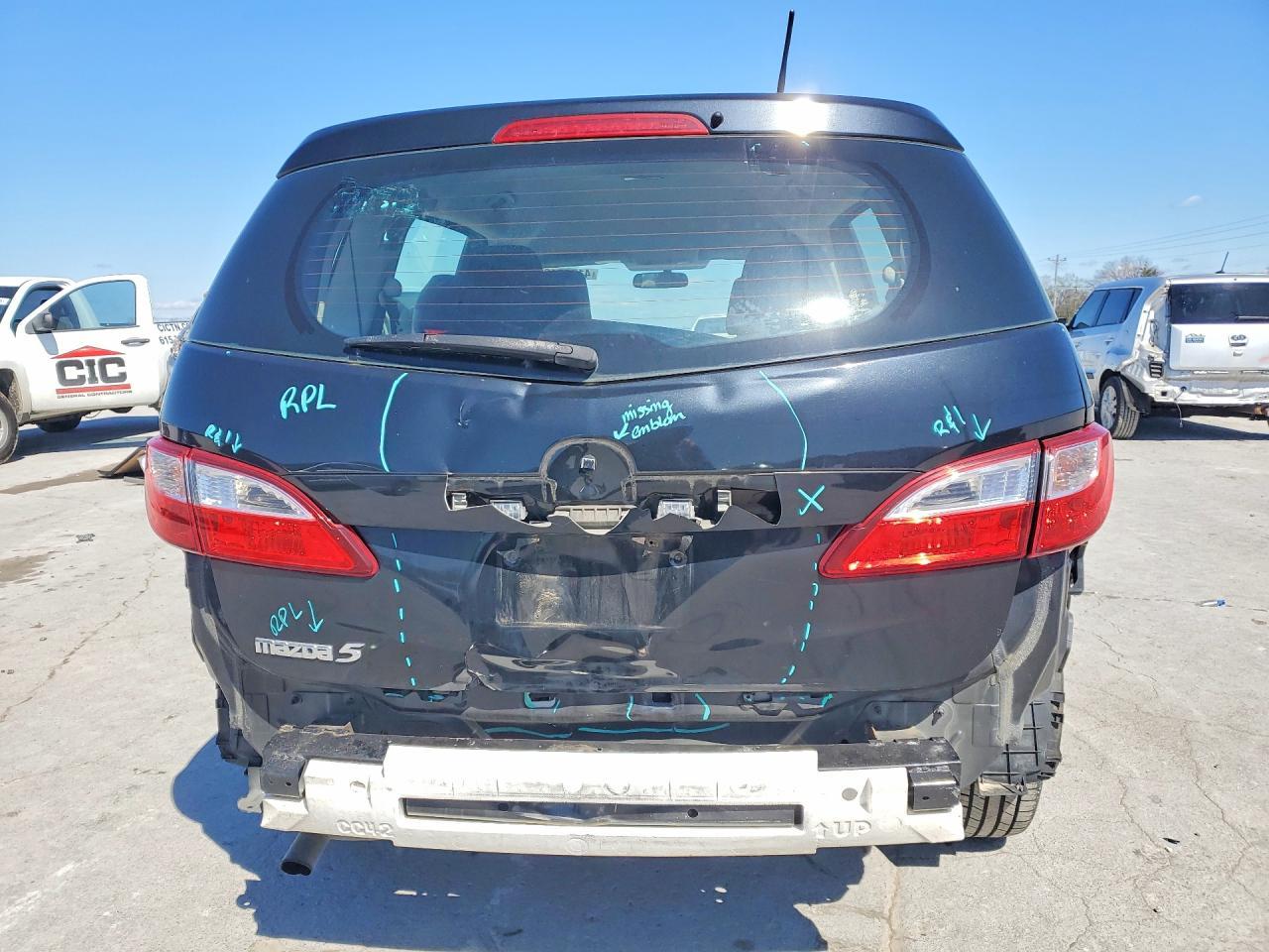 2013 Mazda 5 - Image 6