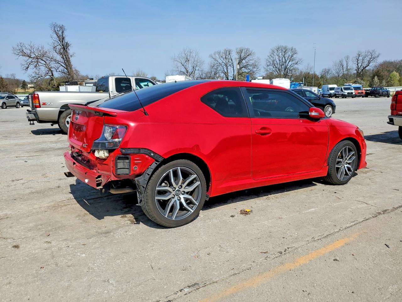 2016 Scion Tc Base - Image 3