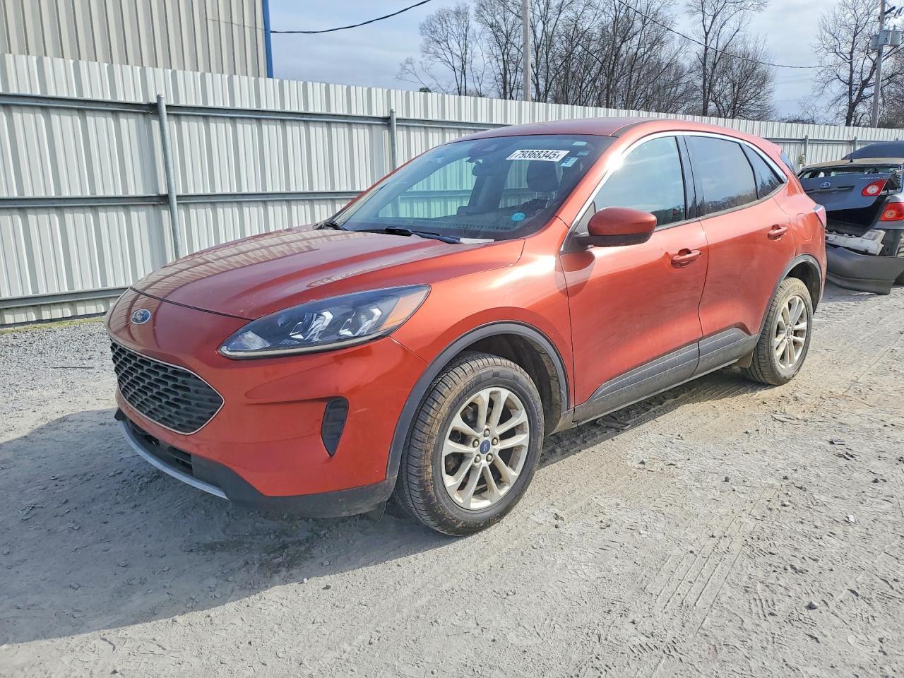2020 Ford Escape Se