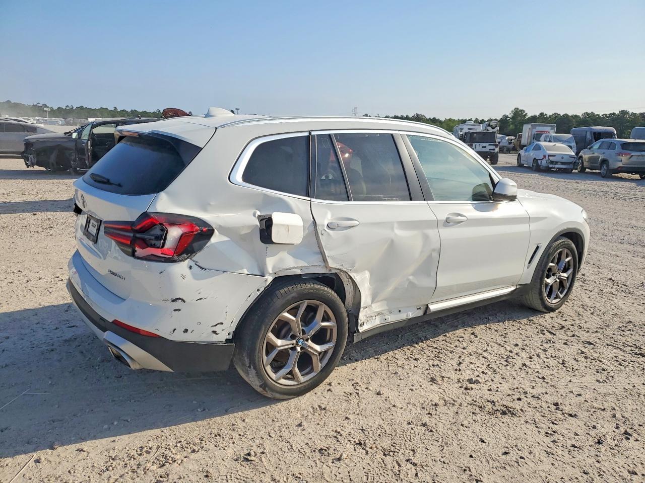 2023 BMW X3 Sdrive30I - Фото 3