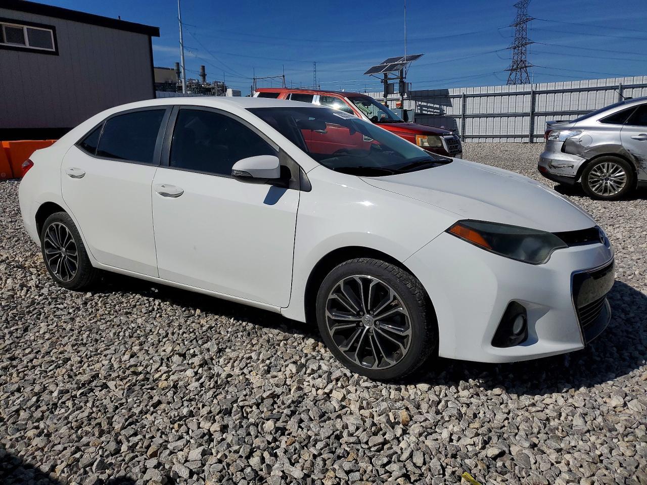 2015 Toyota Corolla S Plus - Фото 4