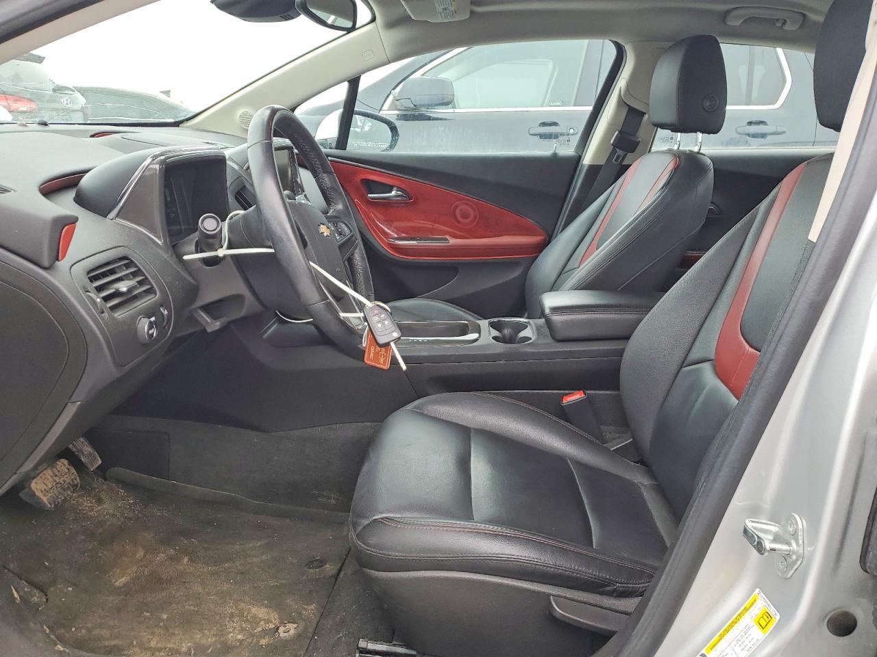 2013 Chevrolet Volt 5Dr - Фото 7