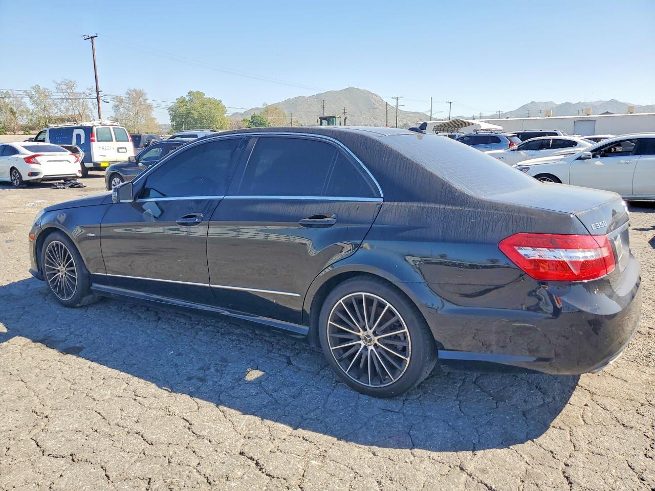 2012 Mercedes-Benz E 350 - Фото 2