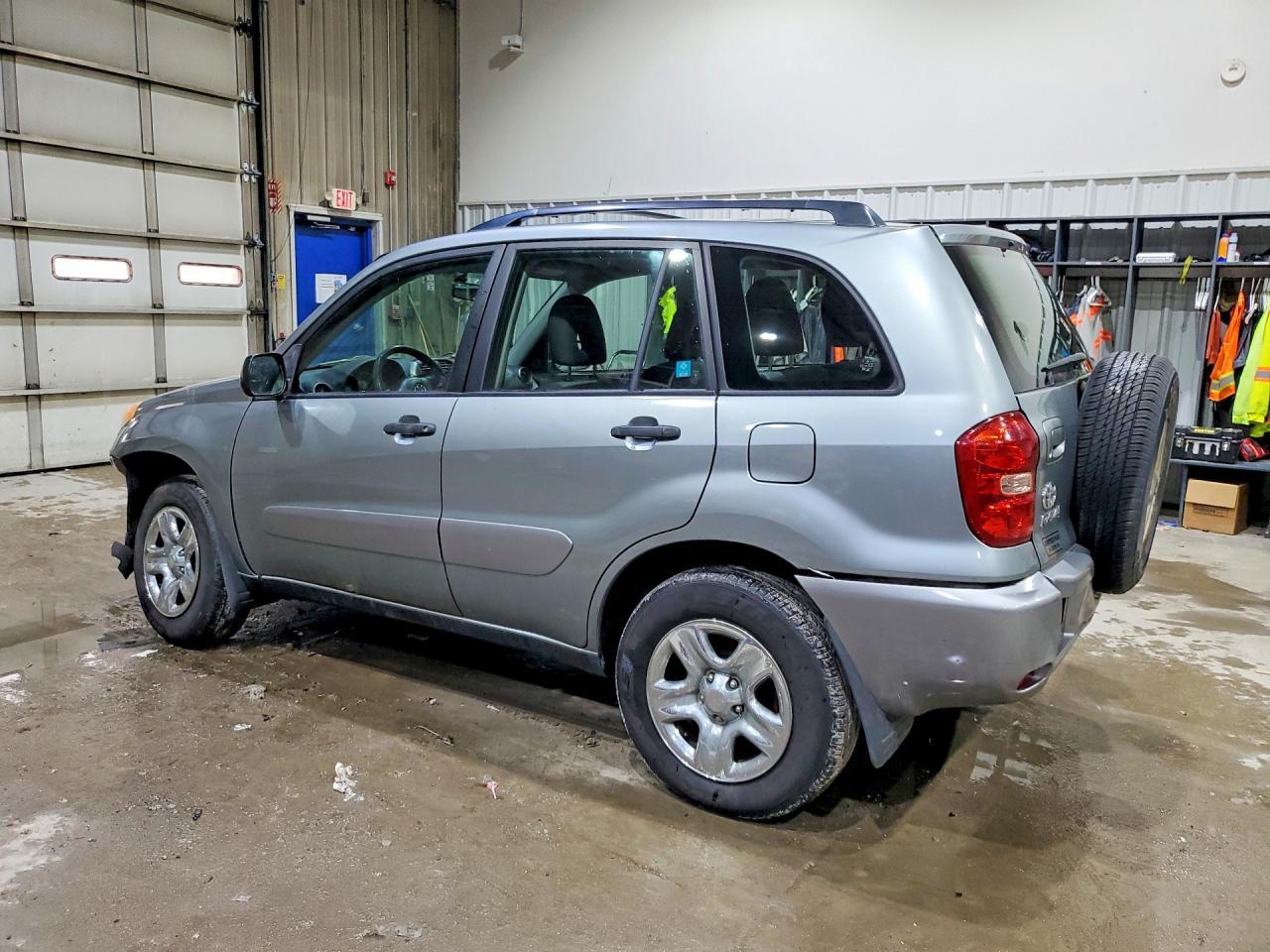 2005 Toyota Rav4 Base - Image 2