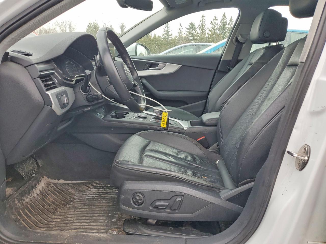 2018 Audi A4 2.0T Quattro 4Dr - Фото 7