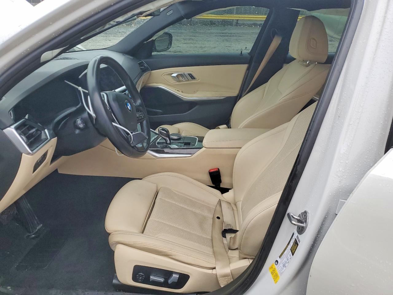 2022 BMW 330I - Фото 7