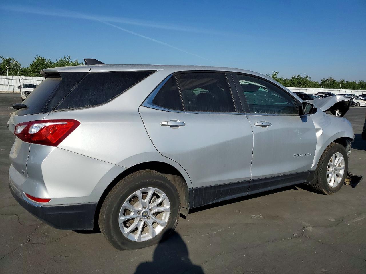 2021 Chevrolet Equinox Lt - Фото 3