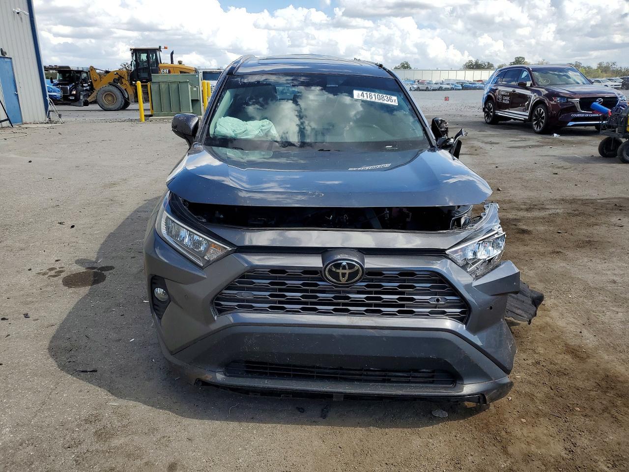 2021 Toyota Rav4 Limited - Image 5