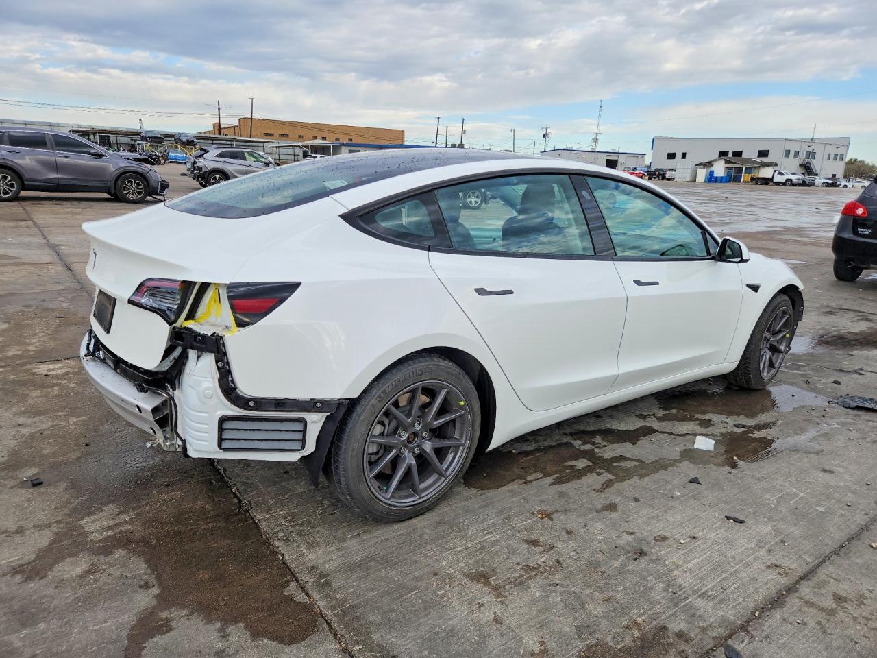 2021 Tesla Model 3 - Фото 3