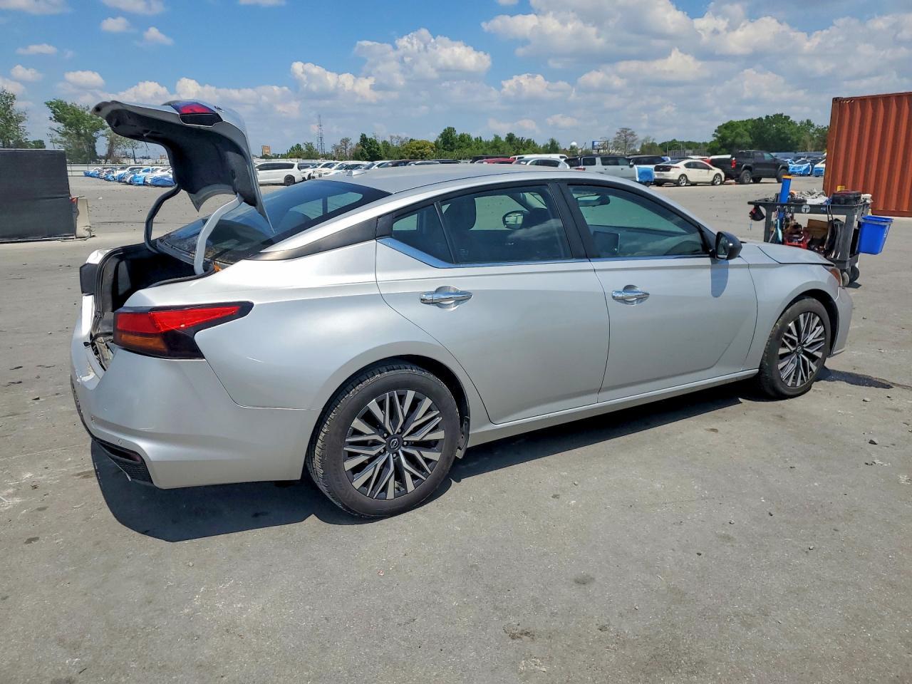 2024 Nissan Altima 2.5 Sv - Фото 3