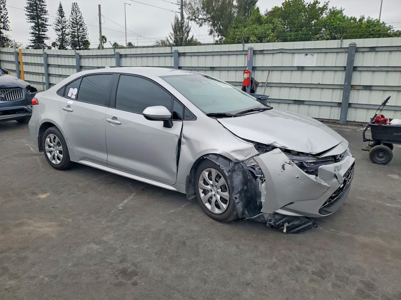 2026 Toyota Corolla Le - Фото 4