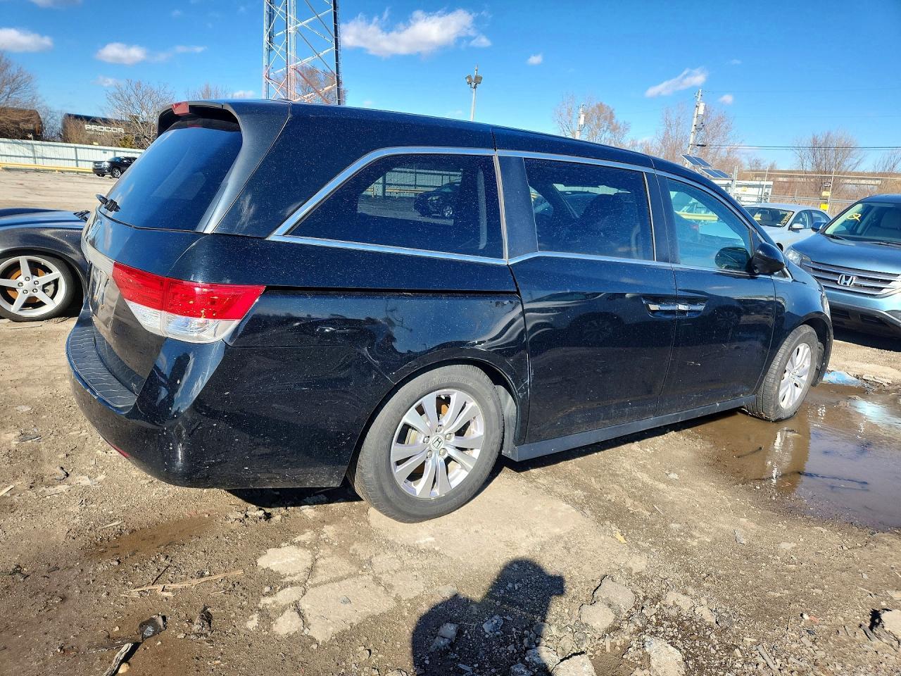 2016 Honda Odyssey Exl - Image 3