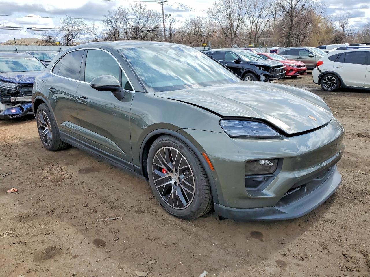 2025 Porsche Macan 4S - Фото 4