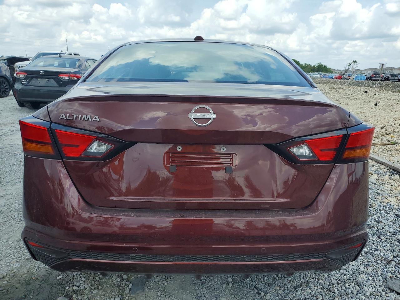 2025 Nissan Altima 2.5 Sv - Фото 6